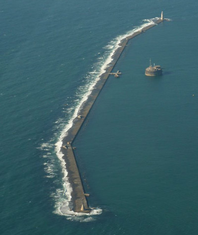 PLYMOUTH BREAKWATER FORT